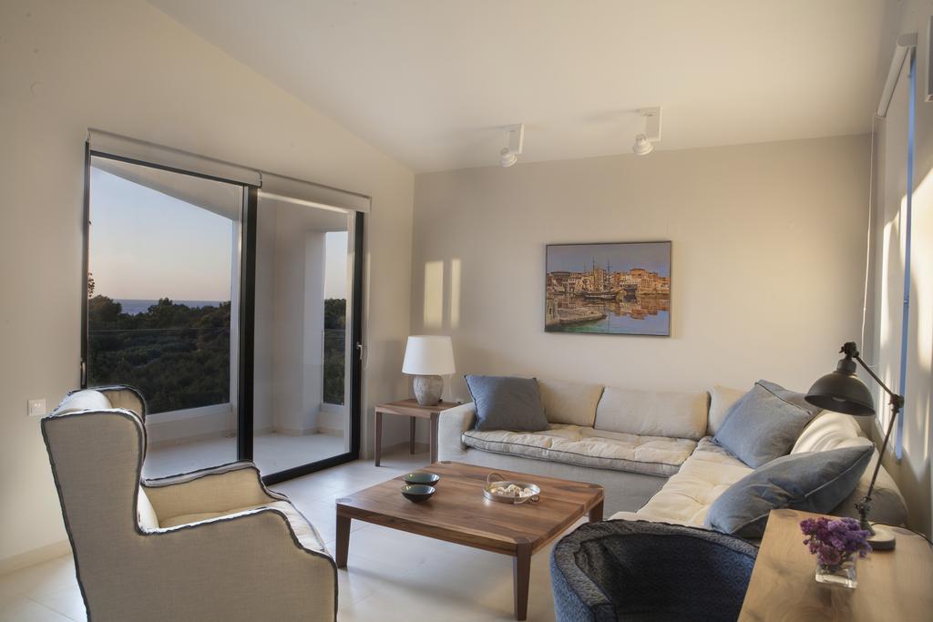 Aethrion Boutique Homes Kato Daratso Habitación foto